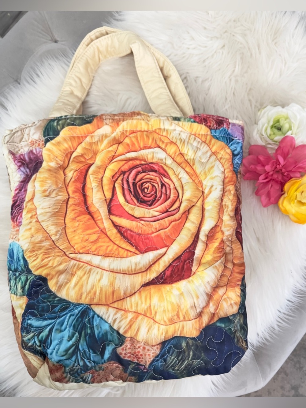 Quilted Tote With Floral Rose Print NEW!
